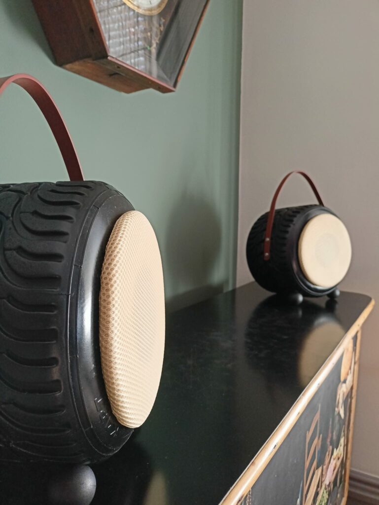 pneus transformé en enceinte bluetooth