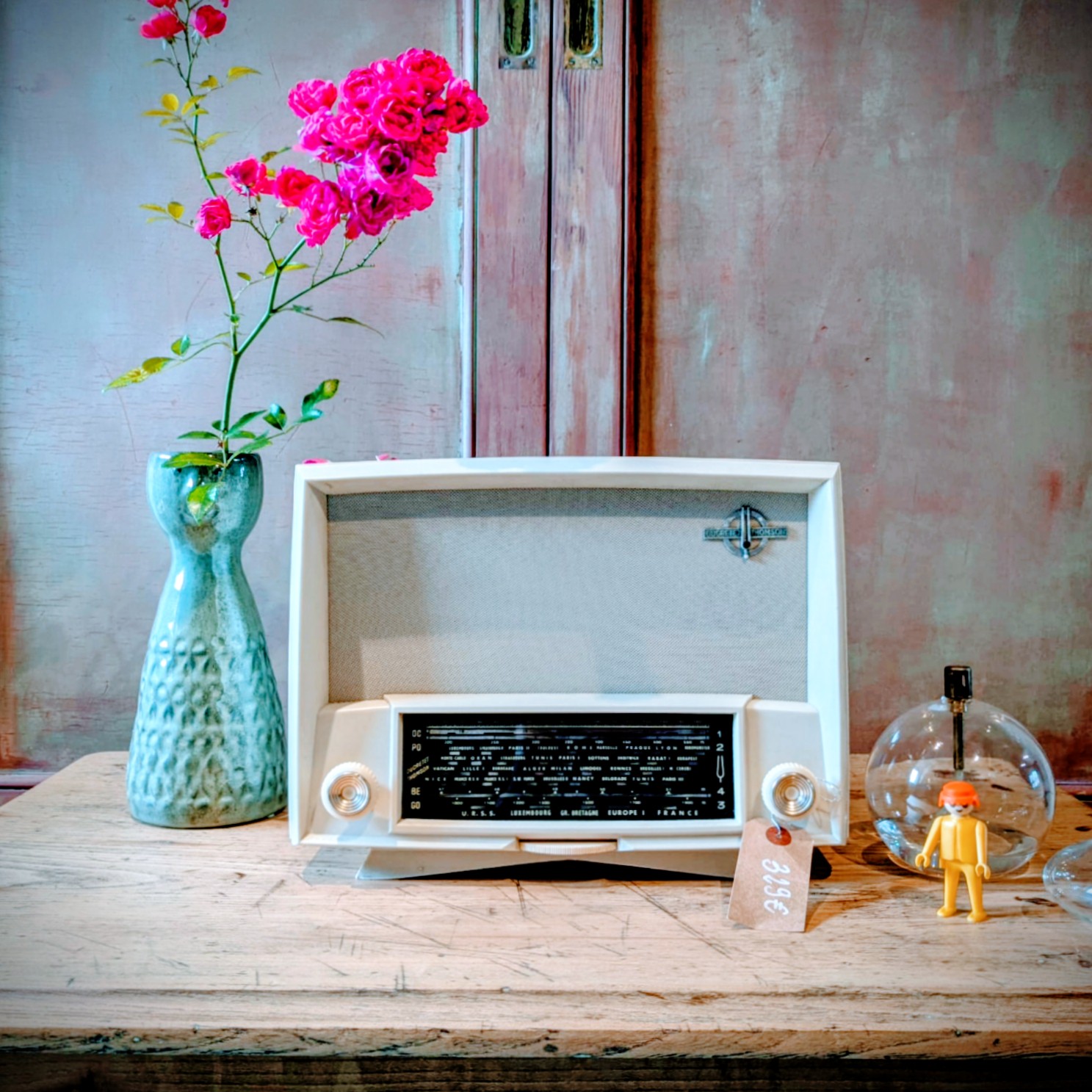 Poste DUCRETET Thomson L724 à vendre. Modernisé en enceinte Bluetooth par DIYpol