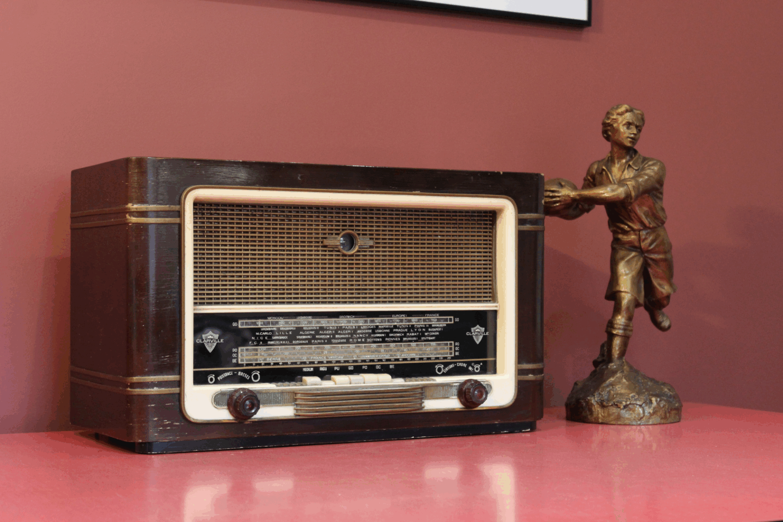 Poste TSF Clarville Olympic à moderniser en enceinte Bluetooth