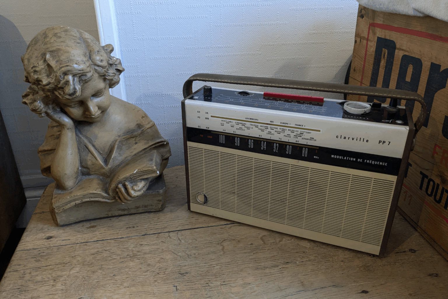 Poste TSF Clarville PP7 à moderniser en enceinte Bluetooth