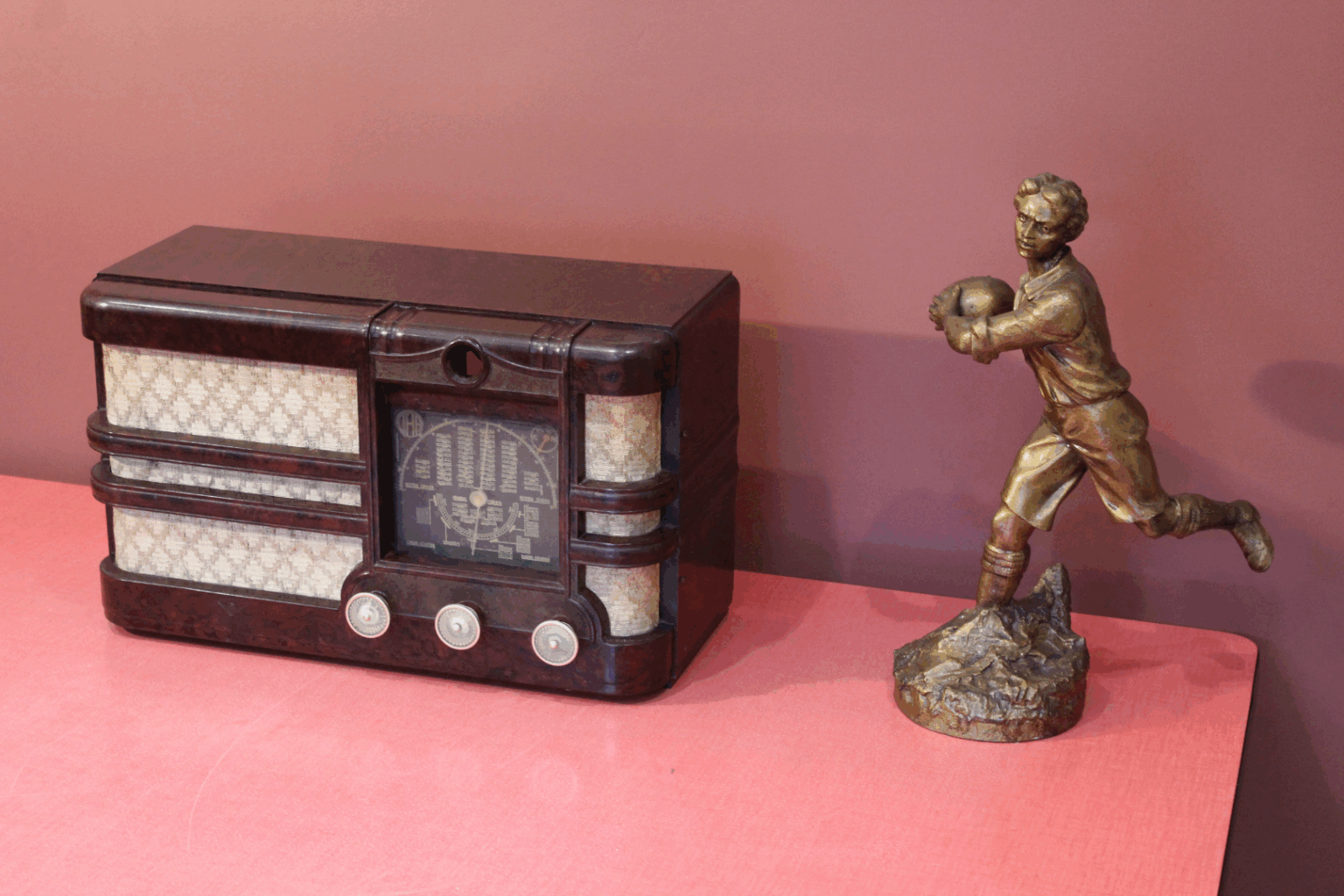 Poste TSF ORA G539 à moderniser en enceinte Bluetooth