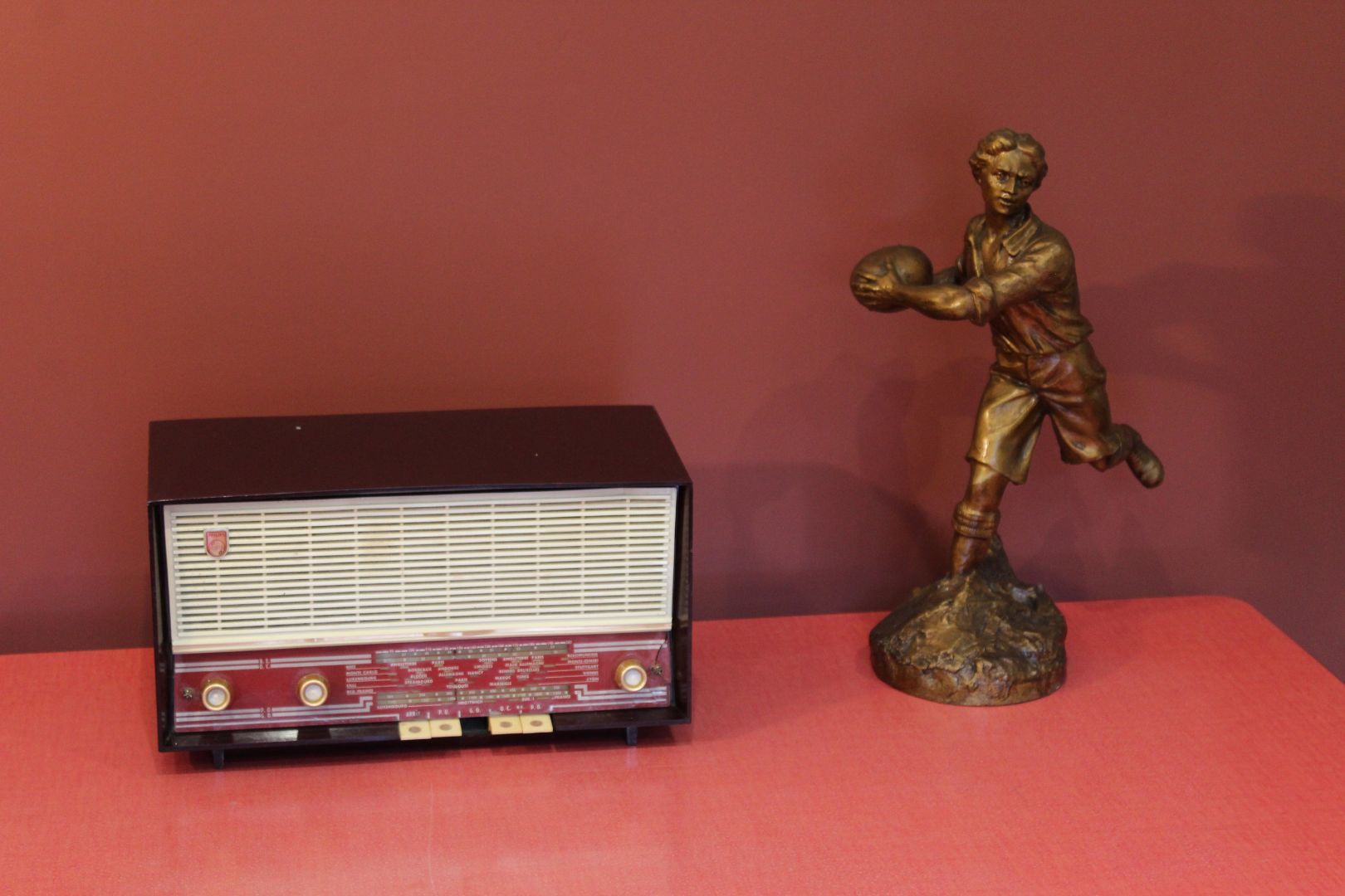 Poste TSF Philips B3F01A à moderniser en enceinte Bluetooth