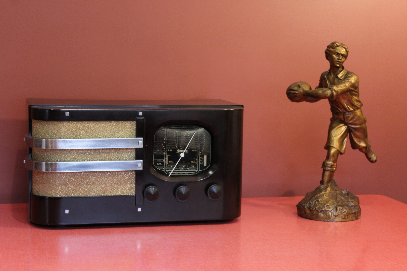 Poste TSF sonora VM1 à moderniser en enceinte Bluetooth