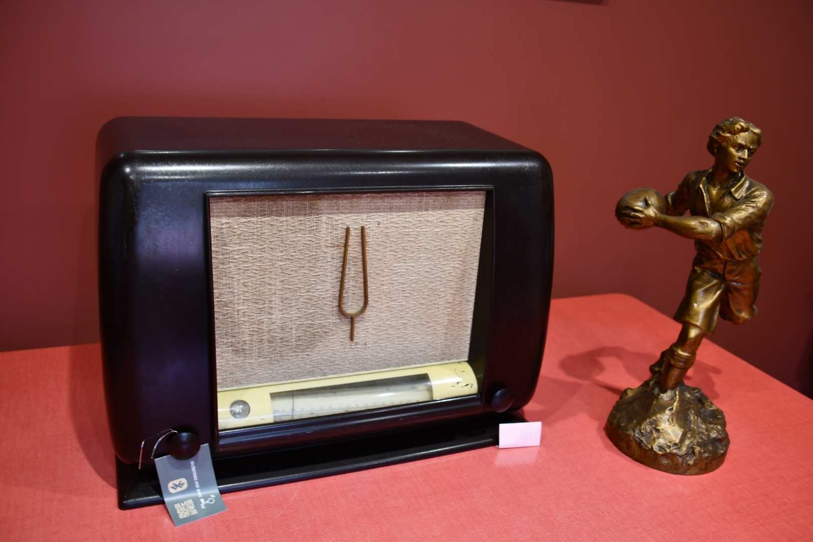 Poste TSF Ducretet Thomson D 736 B à moderniser en enceinte Bluetooth