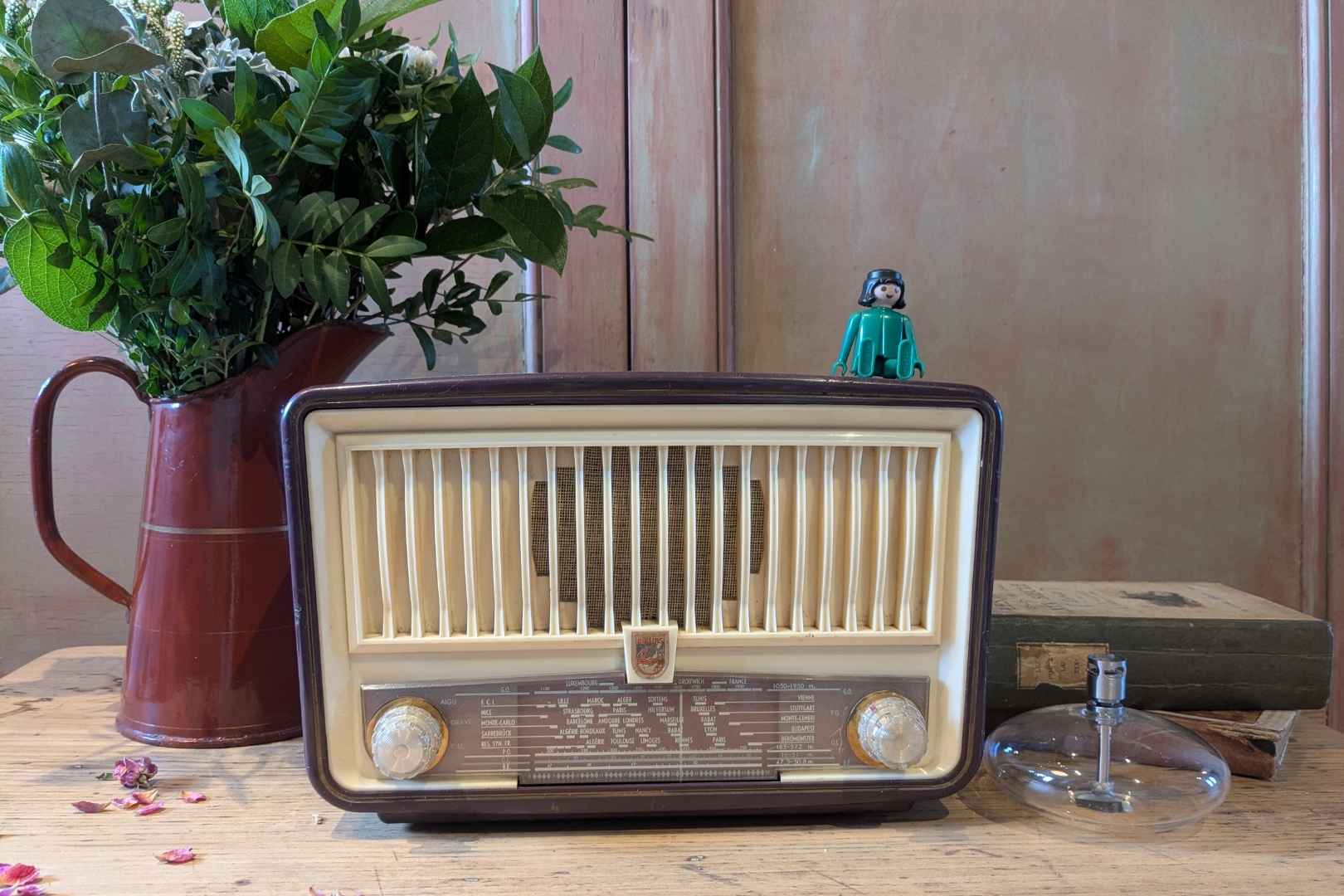 Poste TSF Philips BF 251 U à moderniser en enceinte Bluetooth