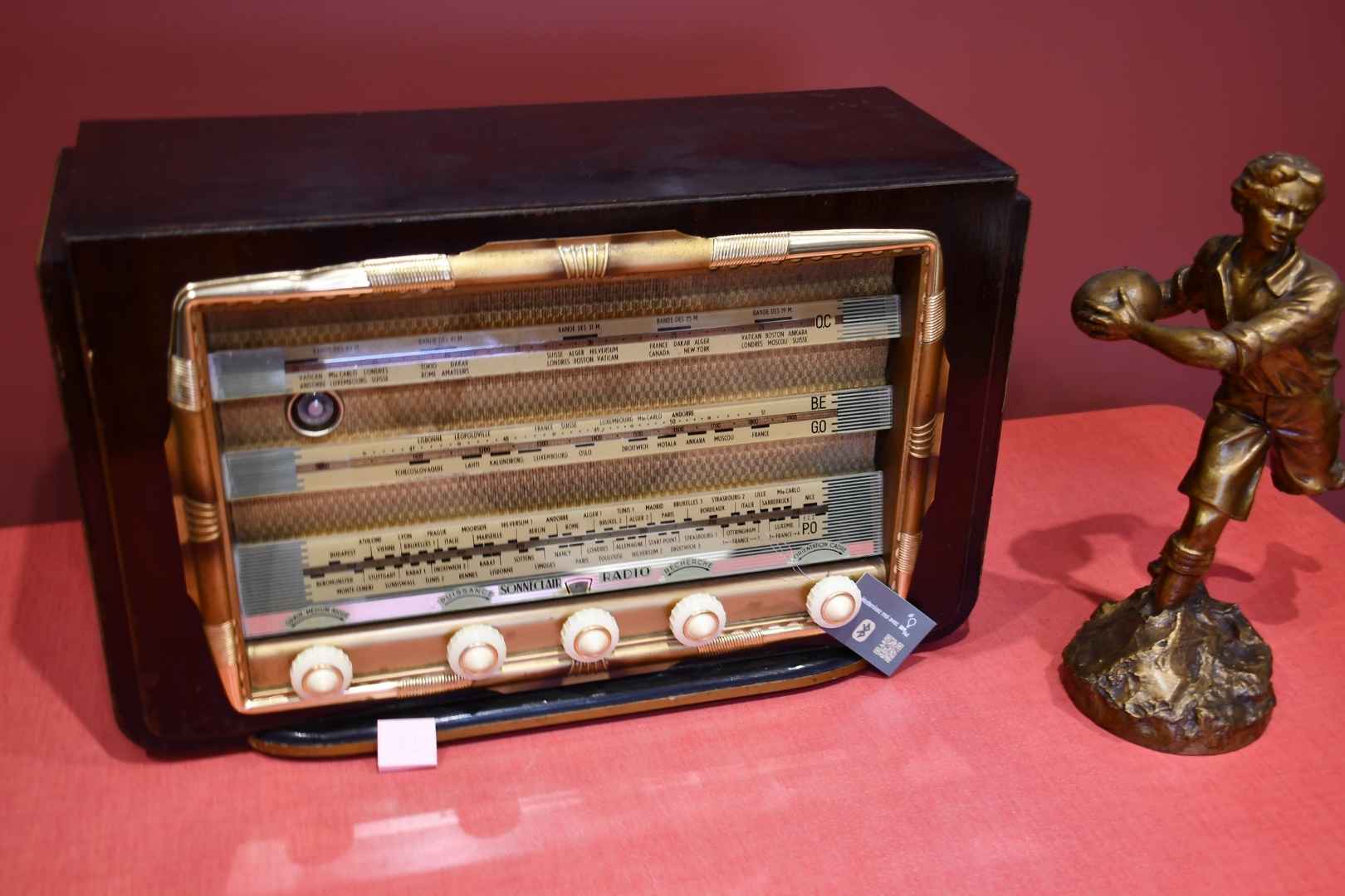 Poste TSF Sonneclair SuperLux 54 à moderniser en enceinte Bluetooth