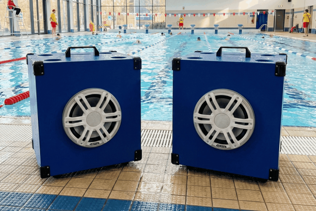 enceinte bluetooth résistante pour piscine
