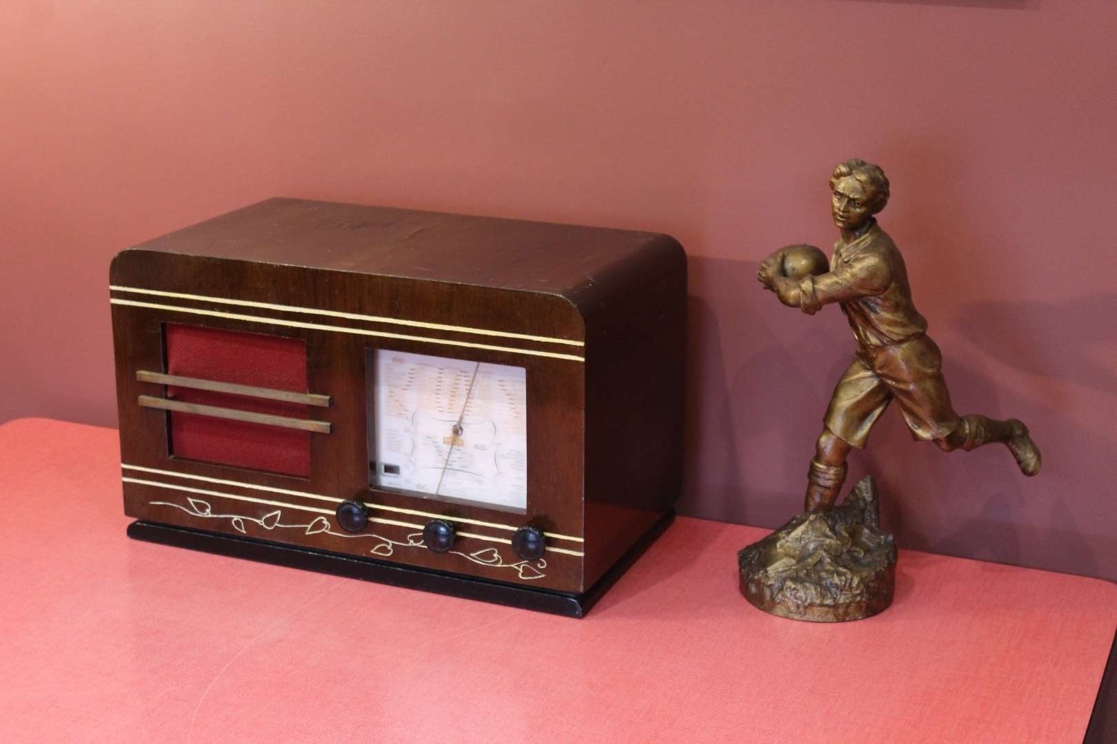 Poste TSF Familial Radio 517 Z à moderniser en enceinte Bluetooth