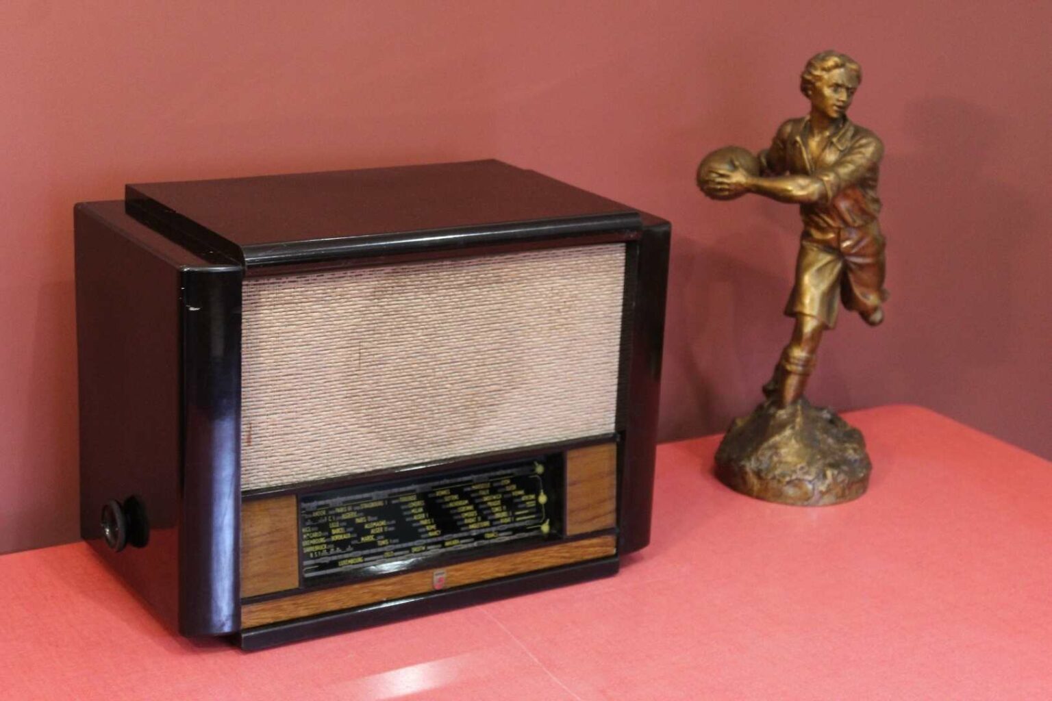 Poste TSF Philips BF 371 A à moderniser en enceinte Bluetooth