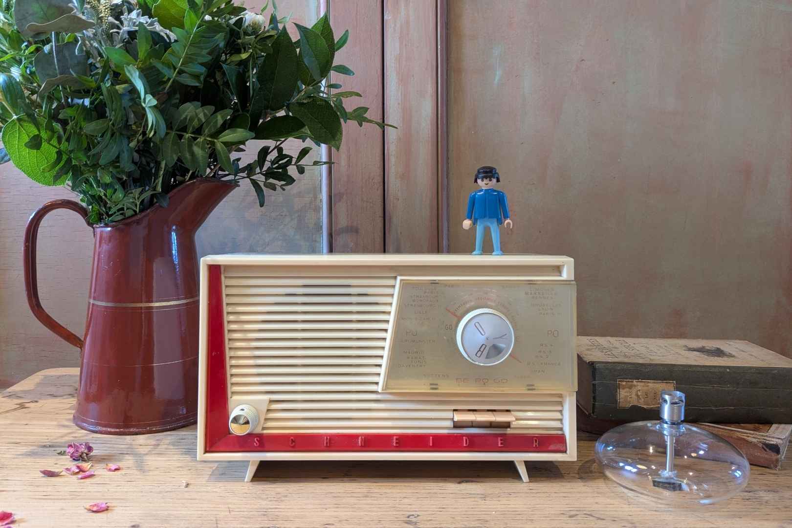 Poste TSF Schneider Frères Boy 59 à moderniser en enceinte Bluetooth