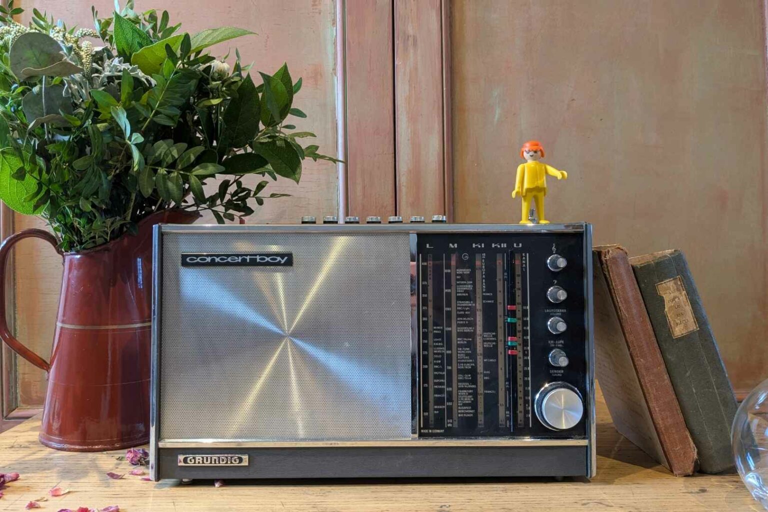 Poste Transistor Grundig Concert Boy à moderniser en enceinte Bluetooth