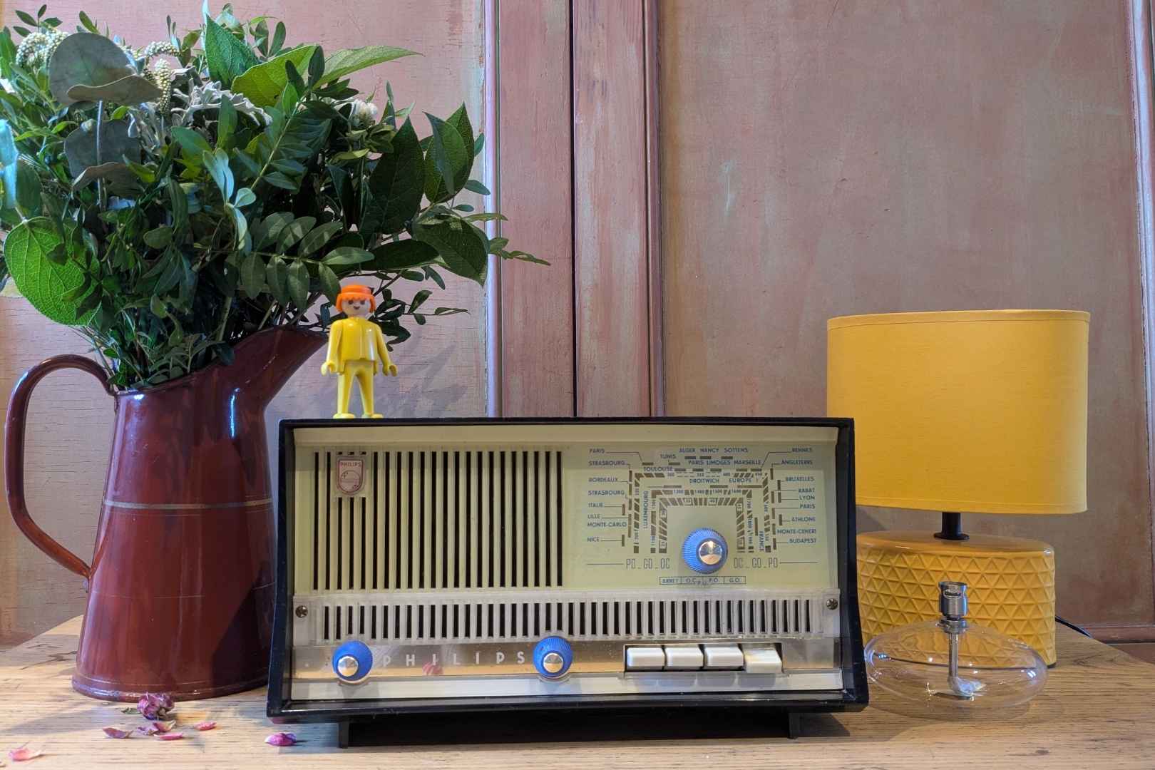 Poste TSF Philips B2F 90A à moderniser en enceinte Bluetooth