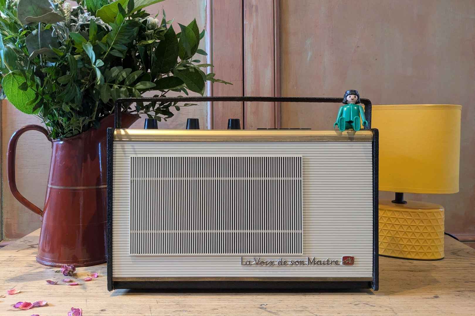 Poste TSF La Voix de Son Maitre 7T3 à moderniser en enceinte Bluetooth